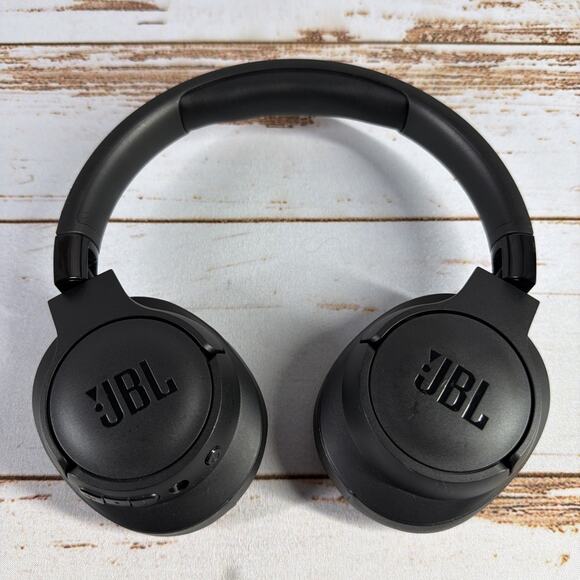 JBL Tune 700BT Over-Ear Wireless Bluetooth Headphones – Black, No Cables - Picture 1 of 5